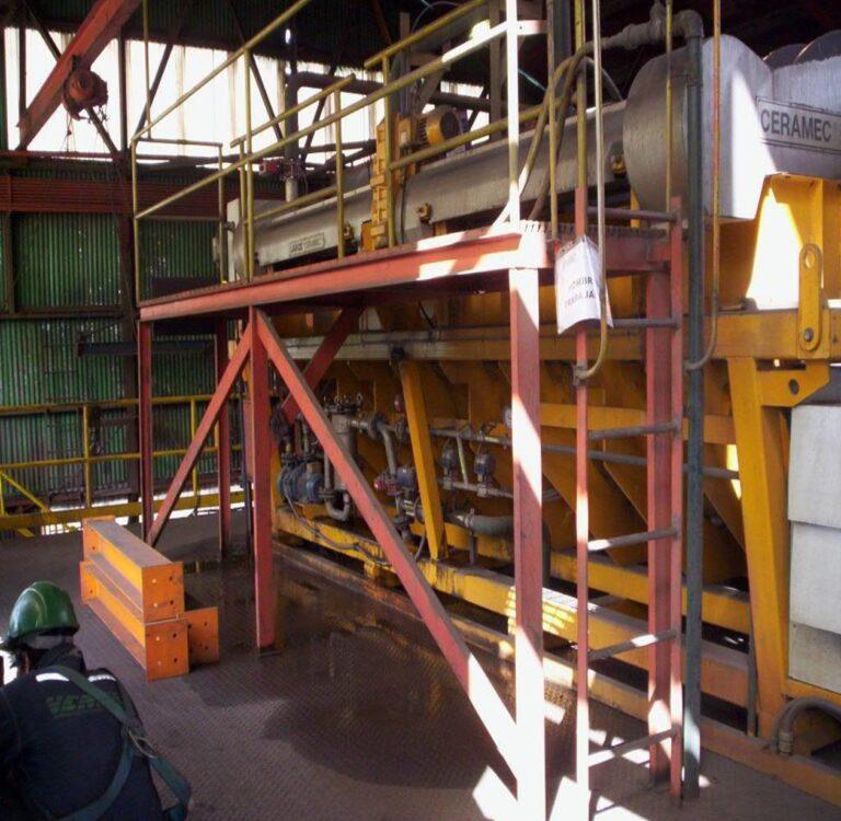 2007 – Volcan – Instalación de filtro cerámico Larox